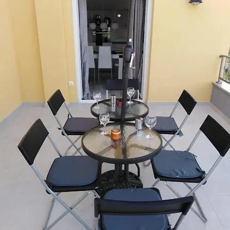 Holday Bita Guest house
