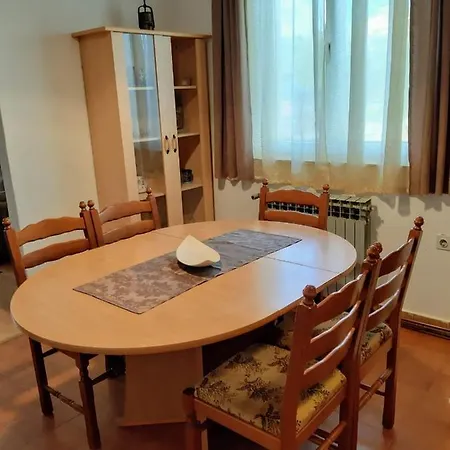 Holday Bita Guest house *